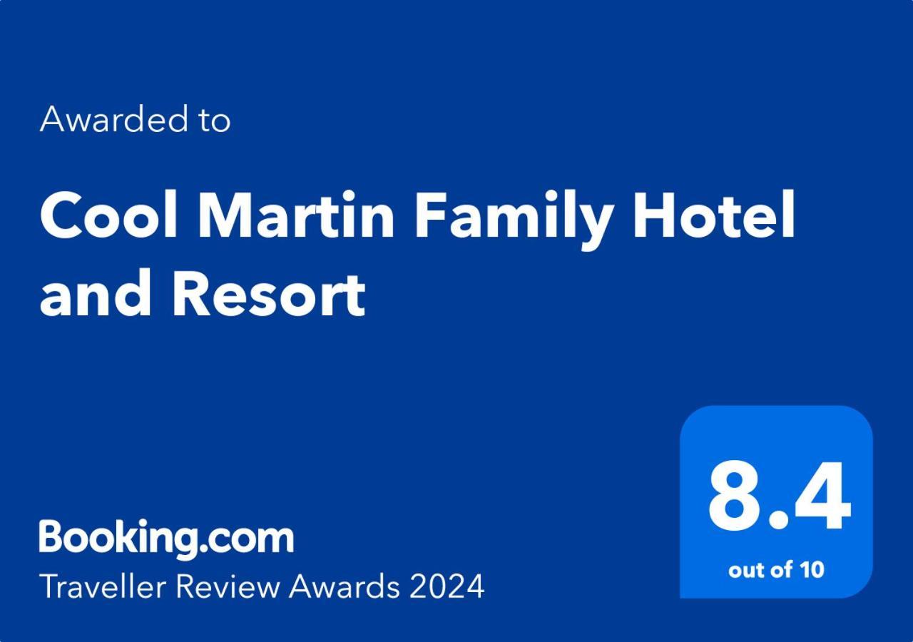 Cool Martin Family Hotel And Resort Bacoor Dış mekan fotoğraf