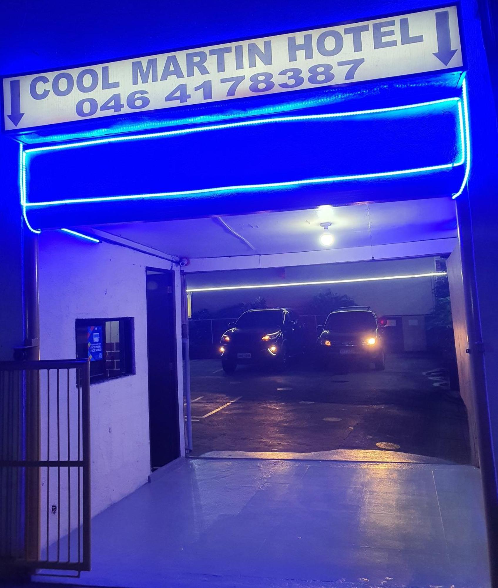 Cool Martin Family Hotel And Resort Bacoor Dış mekan fotoğraf