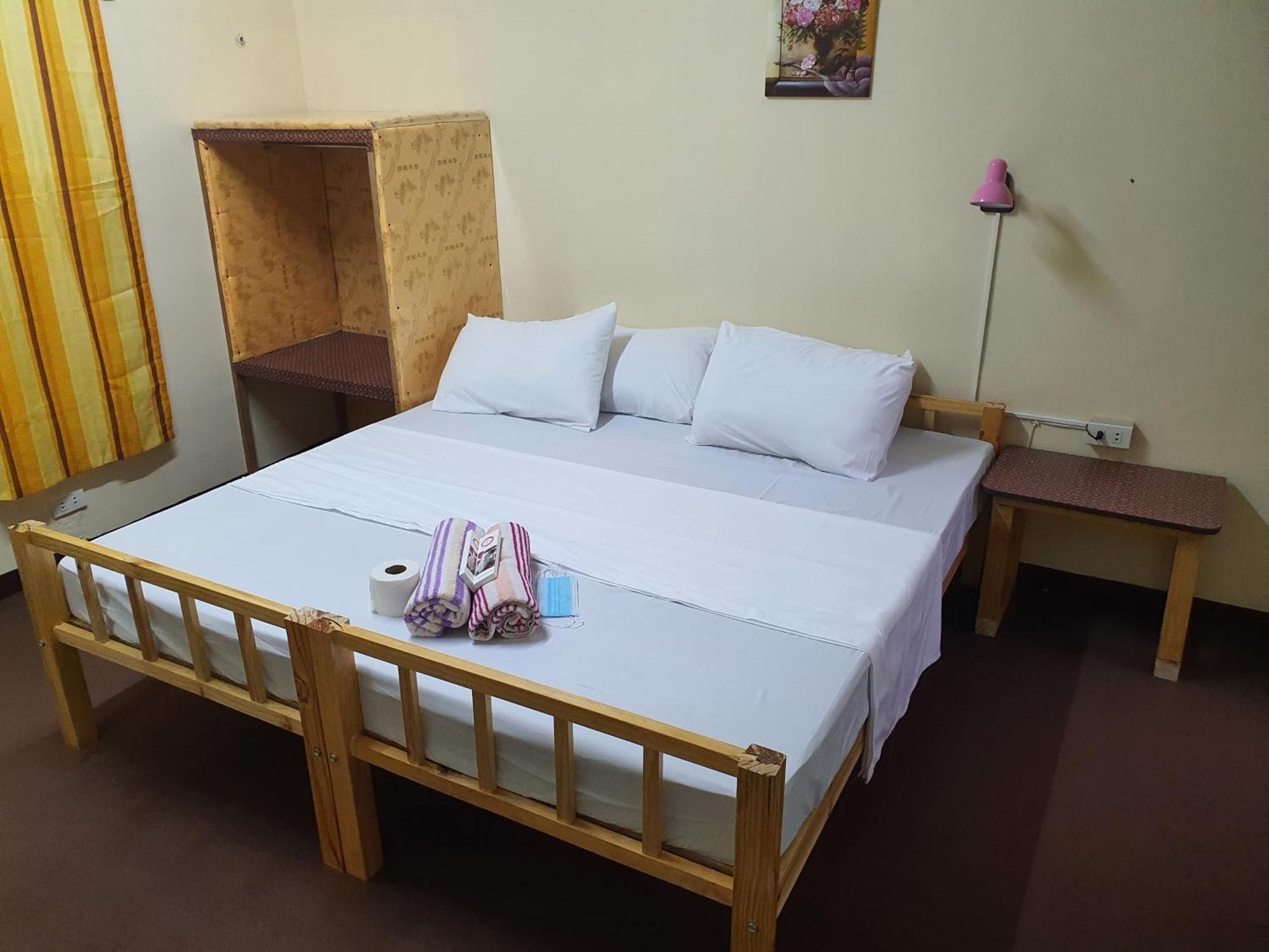 Cool Martin Family Hotel And Resort Bacoor Dış mekan fotoğraf